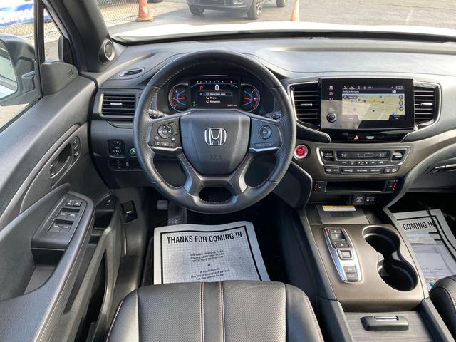 Photo of 2022 Platinum White Pearl Honda Pilot