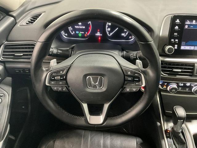 Photo of 2018 Platinum White Pearl Honda Accord