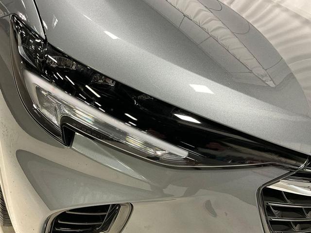 Photo of 2023 Moonstone Gray Metallic Buick Envision