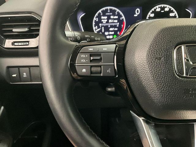 Photo of 2025 Platinum White Pearl Honda Pilot