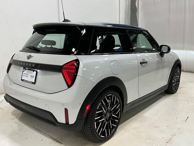 Photo of 2025 Nanuq White Metallic MINI Hardtop