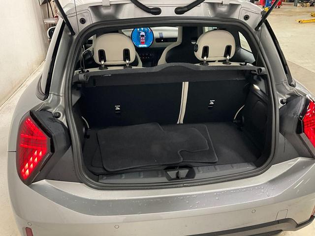 Photo of 2025 Melting Silver III Metallic MINI Hardtop