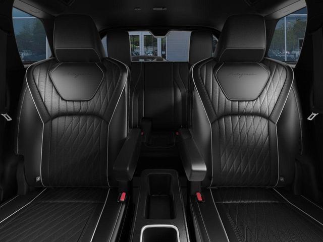 Photo of 2026 White / Black INFINITI QX60