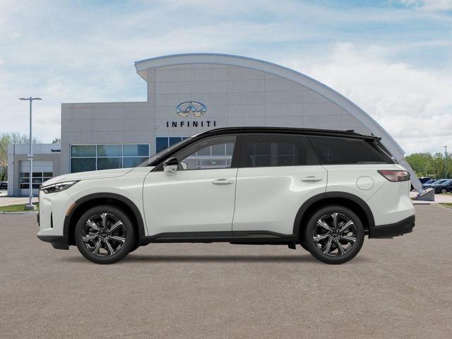 Photo of 2026 White / Black INFINITI QX60
