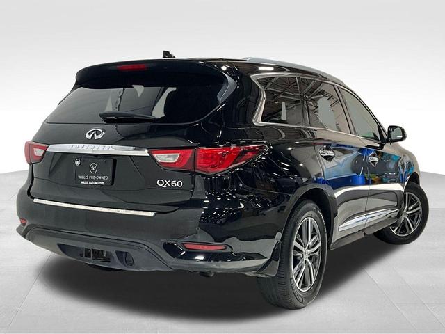 Photo of 2017 Black Obsidian INFINITI QX60
