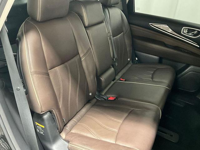 Photo of 2017 Black Obsidian INFINITI QX60