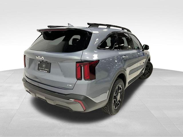 Photo of 2024 Everlasting Silver Kia Sorento