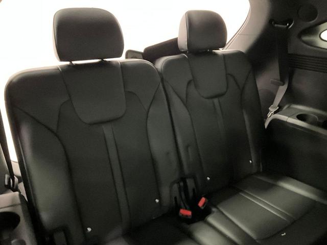 Photo of 2024 Everlasting Silver Kia Sorento
