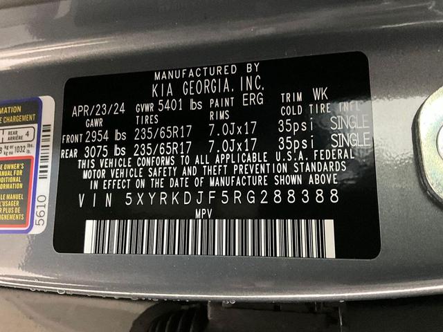 Photo of 2024 Everlasting Silver Kia Sorento