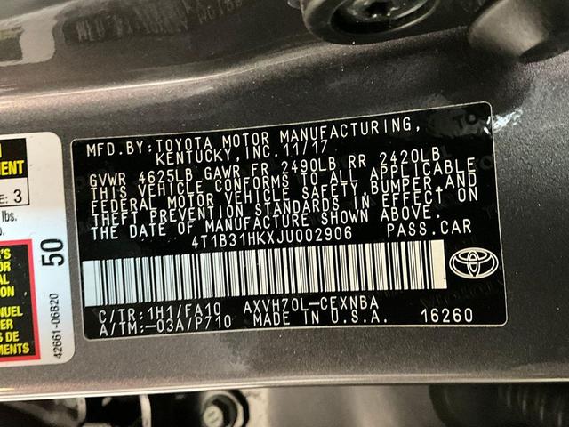 Photo of 2018 Predawn Gray Mica Toyota Camry Hybrid