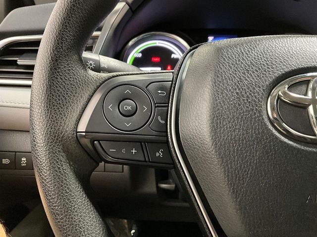 Photo of 2018 Predawn Gray Mica Toyota Camry Hybrid