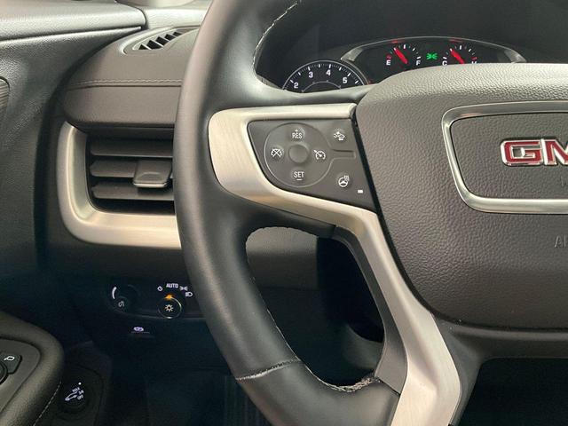 Photo of 2024 Summit White GMC Terrain