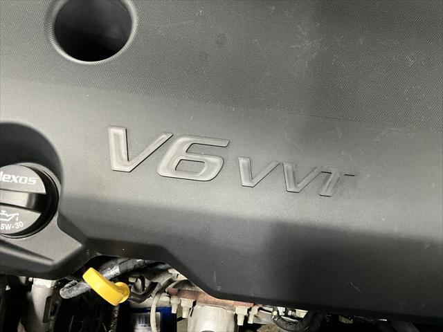 Photo of 2020 Mosaic Black Metallic Chevrolet Traverse