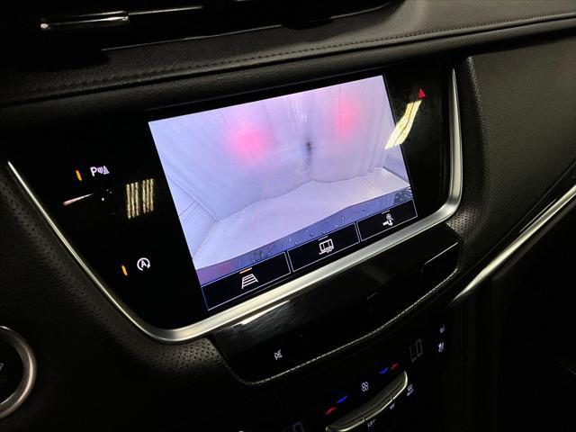 Photo of 2021 Stellar Black Metallic Cadillac XT5