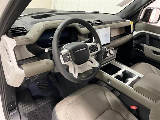 Photo of 2025 Fuji White Land Rover Defender