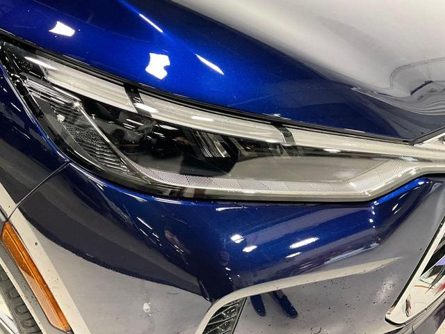 Photo of 2023 Grand Blue INFINITI QX60