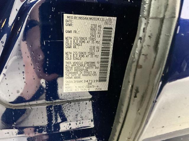 Photo of 2023 Grand Blue INFINITI QX60