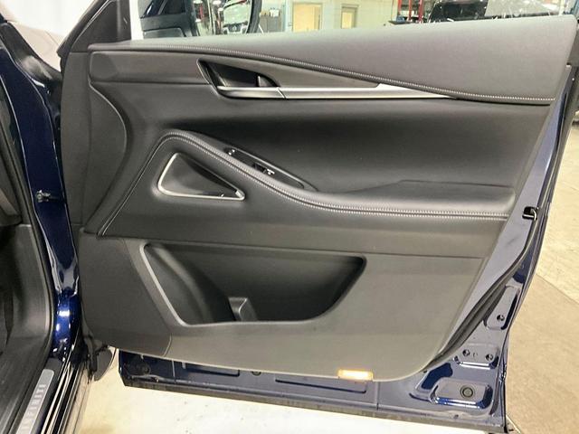 Photo of 2023 Grand Blue INFINITI QX60