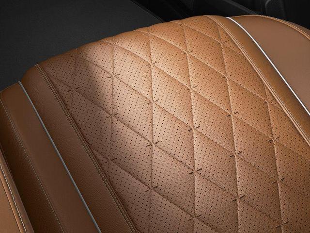 Photo of 2025 Mineral Black INFINITI QX60