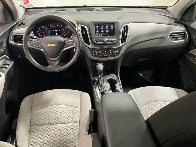 Photo of 2024 Mosaic Black Metallic Chevrolet Equinox
