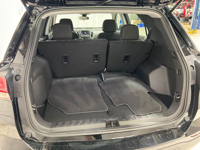 Photo of 2024 Mosaic Black Metallic Chevrolet Equinox