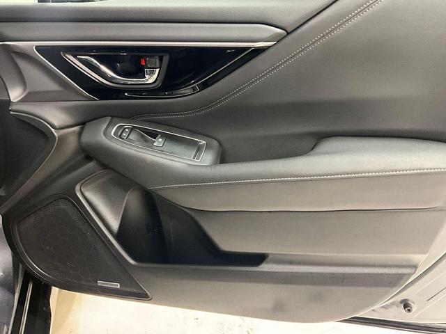 Photo of 2024 Magnetite Gray Metallic Subaru Outback