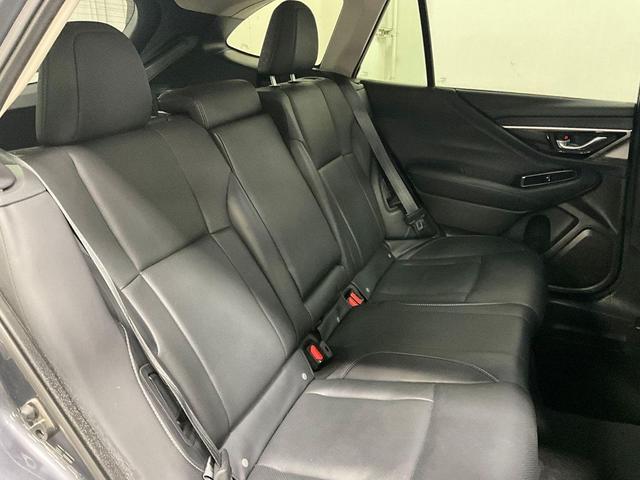 Photo of 2024 Magnetite Gray Metallic Subaru Outback