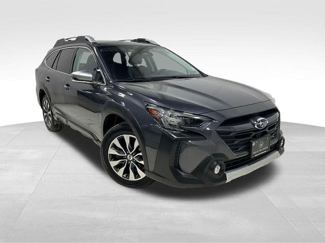 Photo of 2024 Magnetite Gray Metallic Subaru Outback