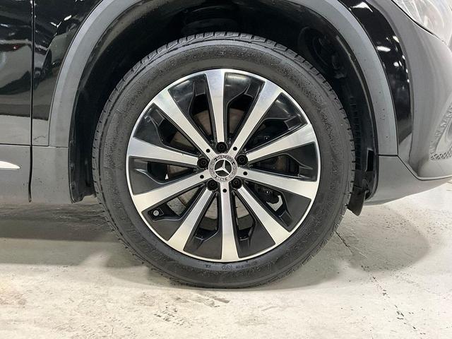Photo of 2022 Cosmos Black Metallic Mercedes-Benz GLA 250