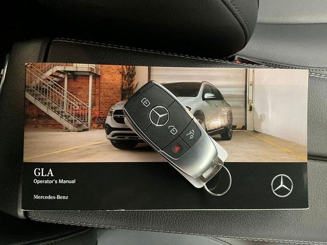 Photo of 2022 Cosmos Black Metallic Mercedes-Benz GLA 250