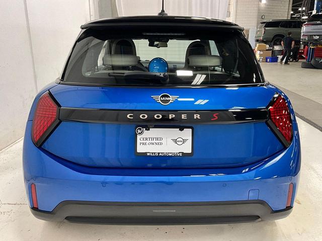 Photo of 2025 Blue MINI Hardtop
