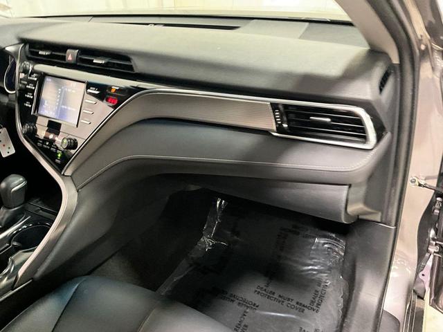 Photo of 2018 Black Toyota Camry