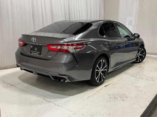 Photo of 2018 Black Toyota Camry