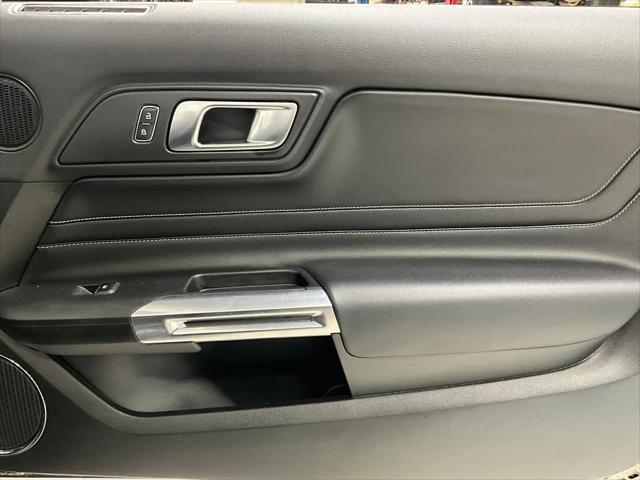 Photo of 2023 Shadow Black Ford Mustang