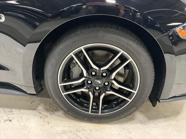 Photo of 2023 Shadow Black Ford Mustang