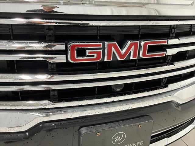 Photo of 2021 Ebony Twilight Metallic GMC Acadia