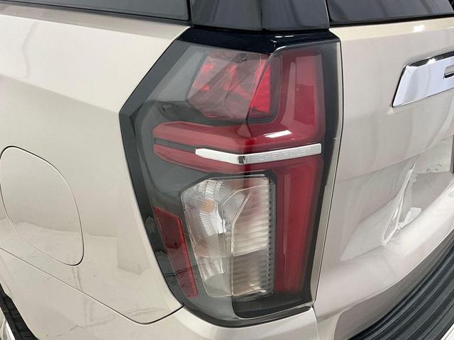 Photo of 2021 Empire Beige Metallic Chevrolet Tahoe