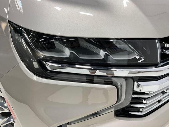 Photo of 2021 Empire Beige Metallic Chevrolet Tahoe