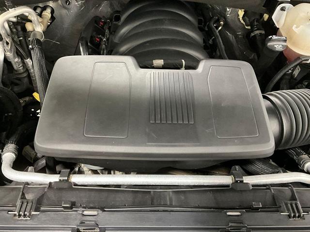 Photo of 2021 Empire Beige Metallic Chevrolet Tahoe