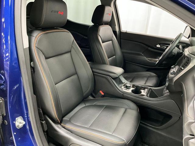 Photo of 2023 Ultra Blue Metallic GMC Acadia