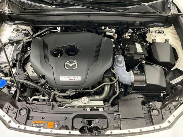 Photo of 2024 Snowflake White Pearl Mica Mazda CX-30