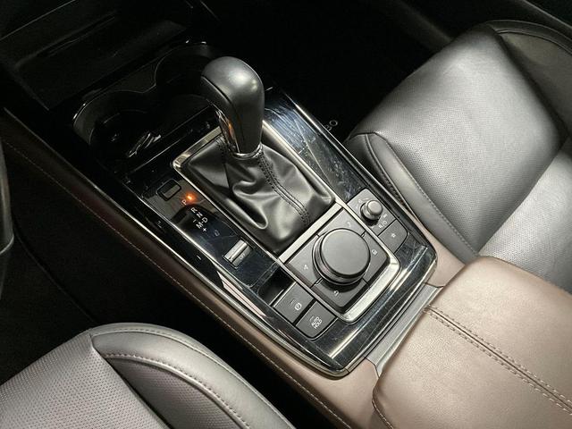 Photo of 2024 Snowflake White Pearl Mica Mazda CX-30