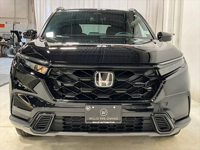 Photo of 2024 Platinum White Pearl Honda CR-V Hybrid