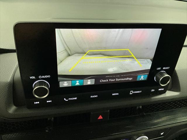 Photo of 2024 Platinum White Pearl Honda CR-V Hybrid