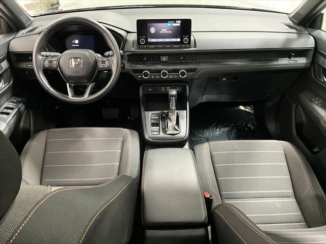 Photo of 2024 Platinum White Pearl Honda CR-V Hybrid