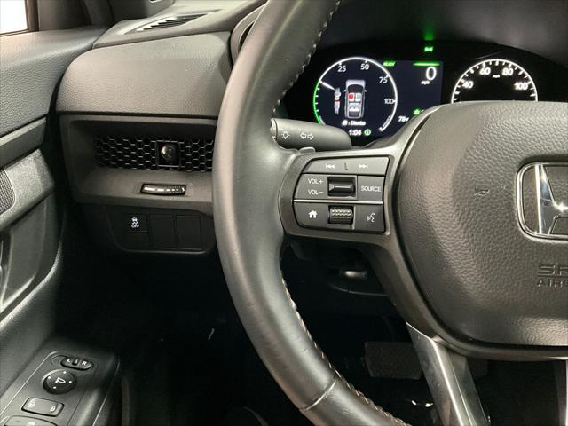 Photo of 2024 Platinum White Pearl Honda CR-V Hybrid