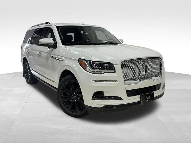 2023 Lincoln Navigator