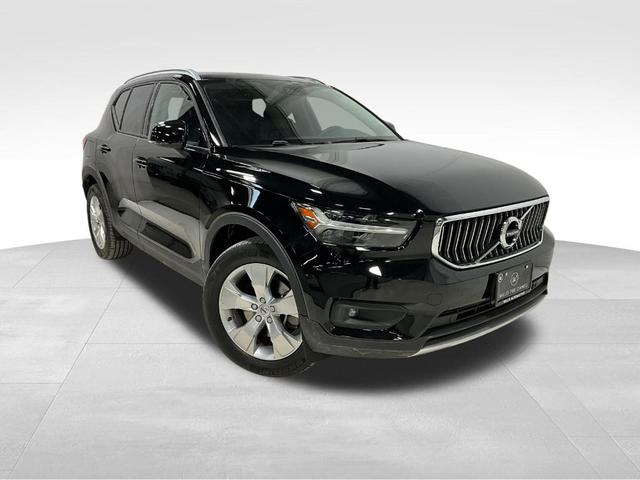 2021 Volvo XC40