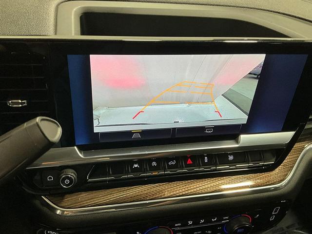 Photo of 2023 Summit White Chevrolet Silverado 1500