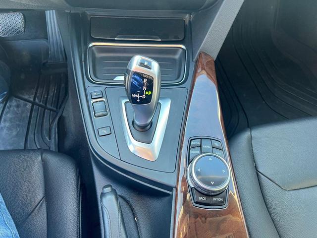 Photo of 2014 Black BMW 328d